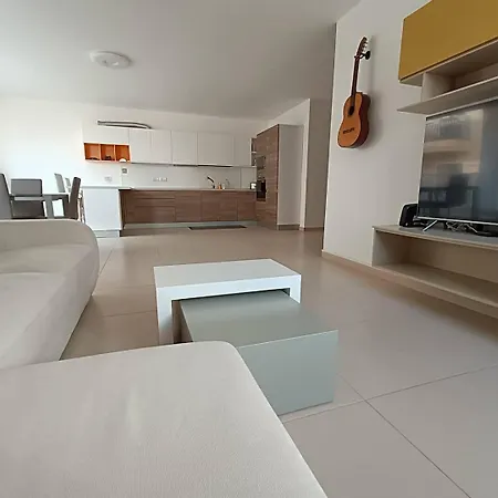 Cosy 2bed In Manikata By Homely Mellieħa