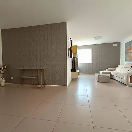 Cosy 2bed In Manikata By Homely