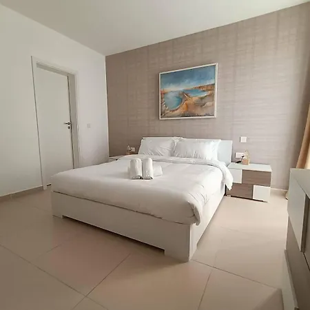 Διαμέρισμα Cosy 2bed In Manikata By Homely *