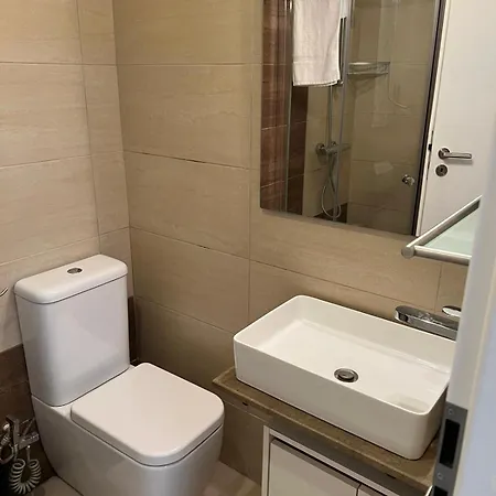 Cosy 2bed In Manikata By Homely * Mellieħa